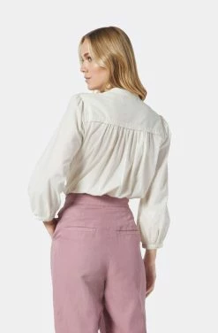 Joie Vesta Long Sleeve Cotton Top 10 Joie Vesta Long Sleeve Cotton Top -Joie Shop 22 2 889 TP05171 PORCELAIN JURI 4