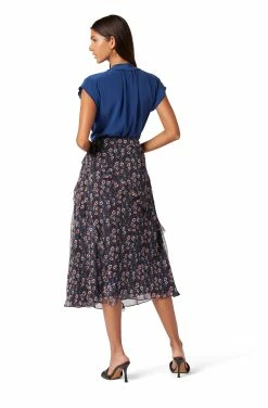 Joie Caillie Midi Silk Skirt 12 Joie Caillie Midi Silk Skirt -Joie Shop 22 3 009127 SK00998 CAVIARMULTI CAILLIE 5