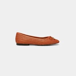 Joie Aimee01 Flat -Joie Shop AIMEE01 CRML 2 DPA