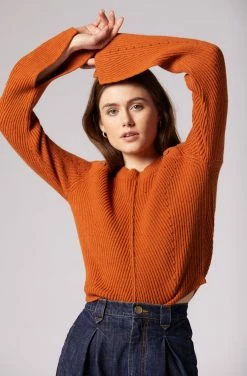 Joie Ciaran Crew Neck Sweater 8 Joie Ciaran Crew Neck Sweater -Joie Shop K0092Y9221 UMBE 5